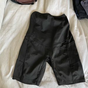 Maternity shorts